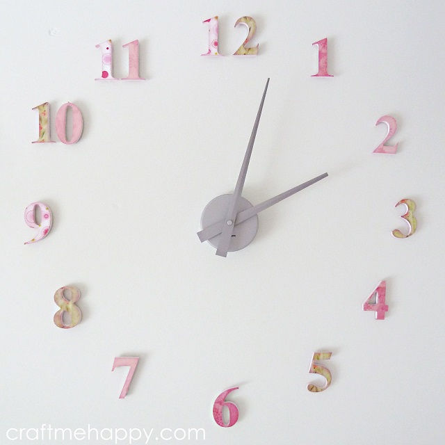 Wall Number Nursery Clock