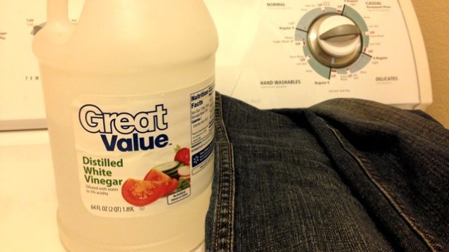 Wash New Jeans with Vinegar to Increase Their Lifespan