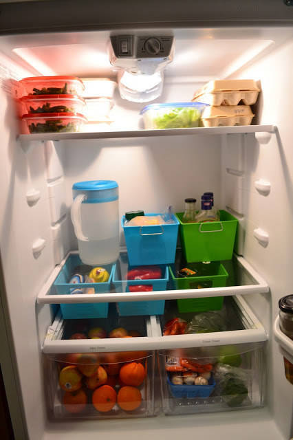 Use storage baskets in your fridge