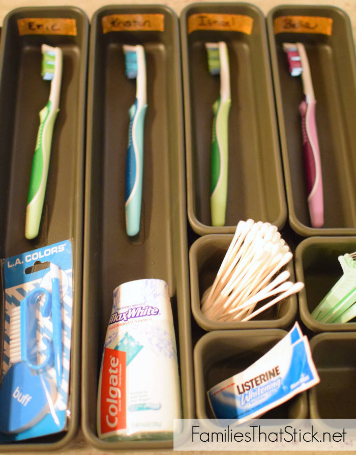 Use desk organizer tray to keep toothbrushes organized