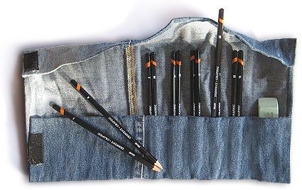 Jeans Pencil Roll