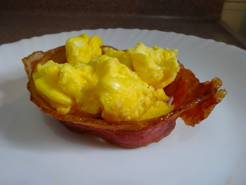 Scrambled Eggs in the Perfect Bacon Bowl