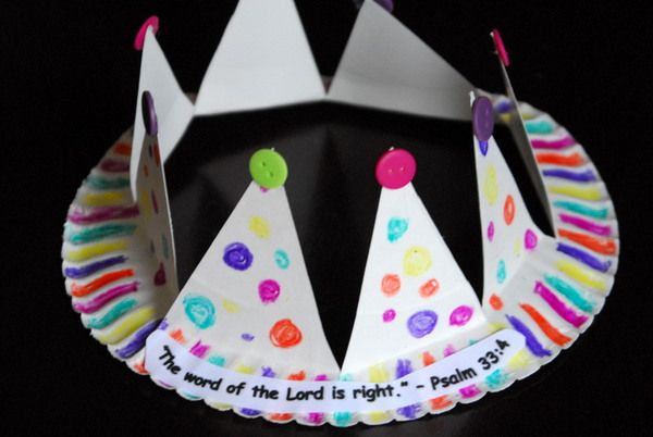 Paper Plate Crown