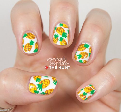 Pineapple Print Nail