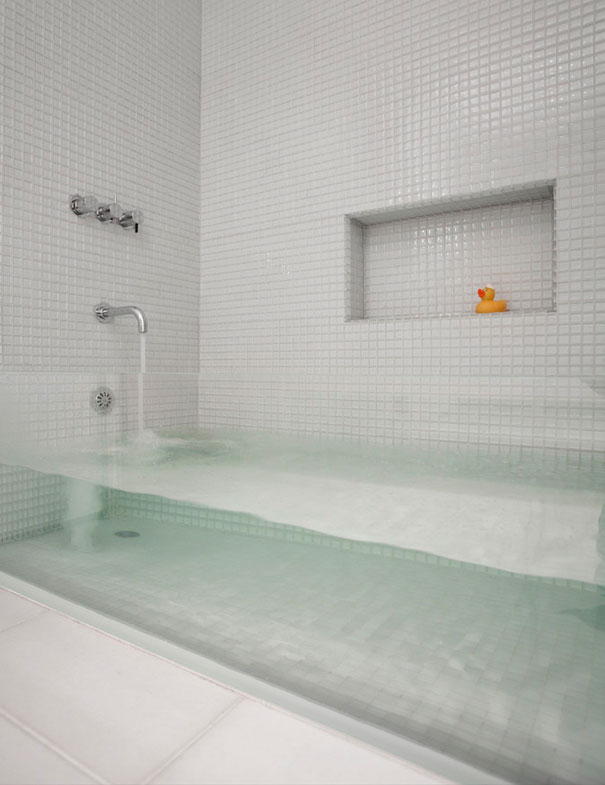 See-through Bathtub