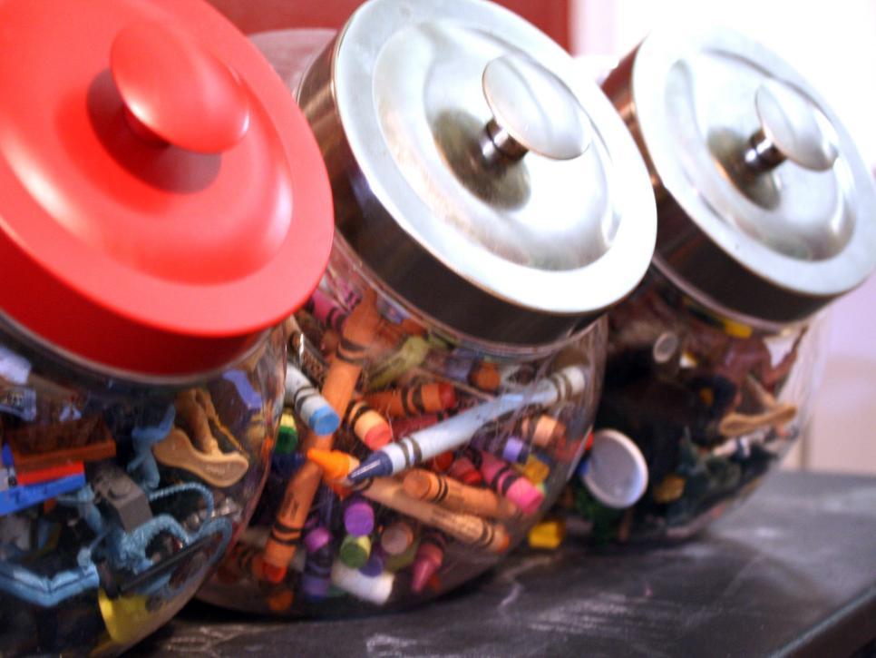 Food storage containers can be great for craft supplies