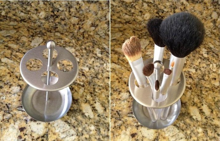 Keep brushes in a toothbrush holder