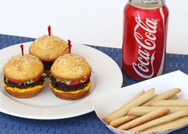 Hamburger Cupcakes with Cookie Fries