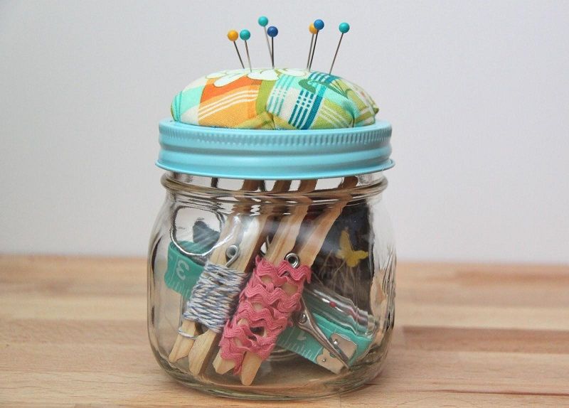 Sewing Kit in a Jar Gift Idea