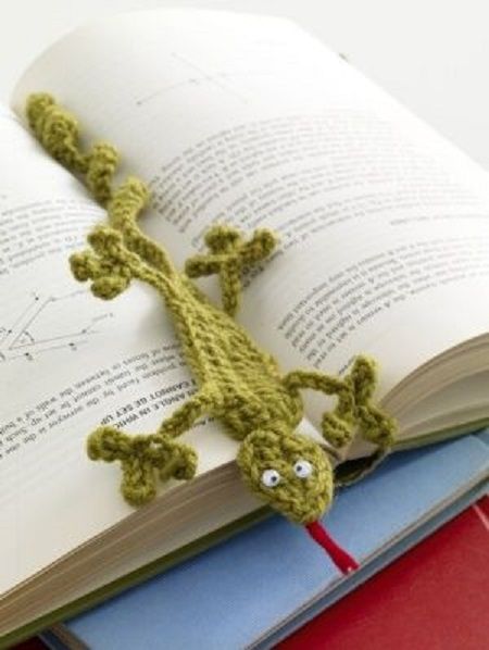 Crochet Gecko Bookmark