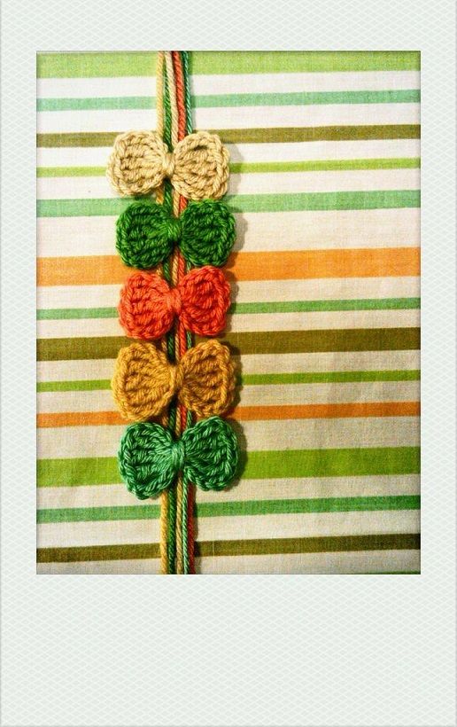 Simple Crochet Bows