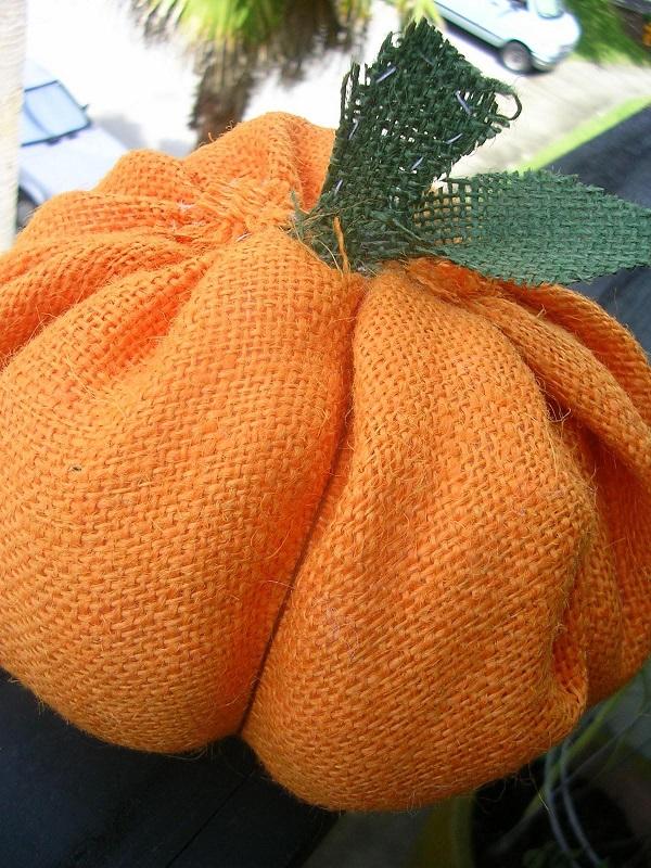 Ribbed Burlap Pumpkin