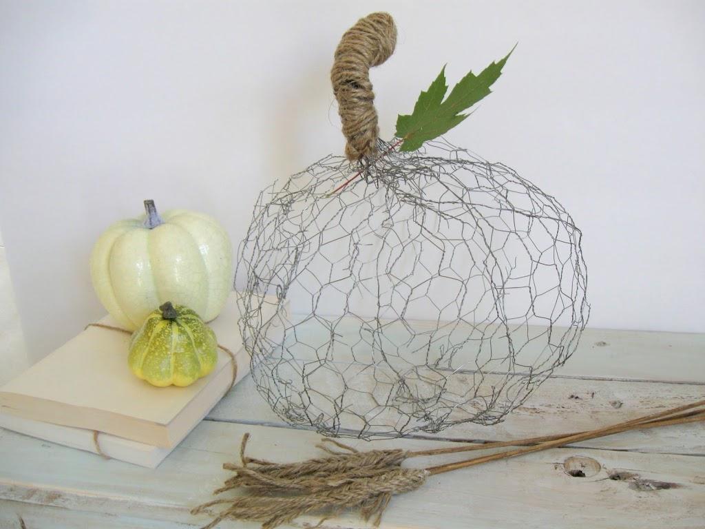 Twine and Chicken Wire Pumpkin