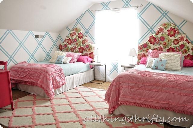 Plaid Wall Bedroom
