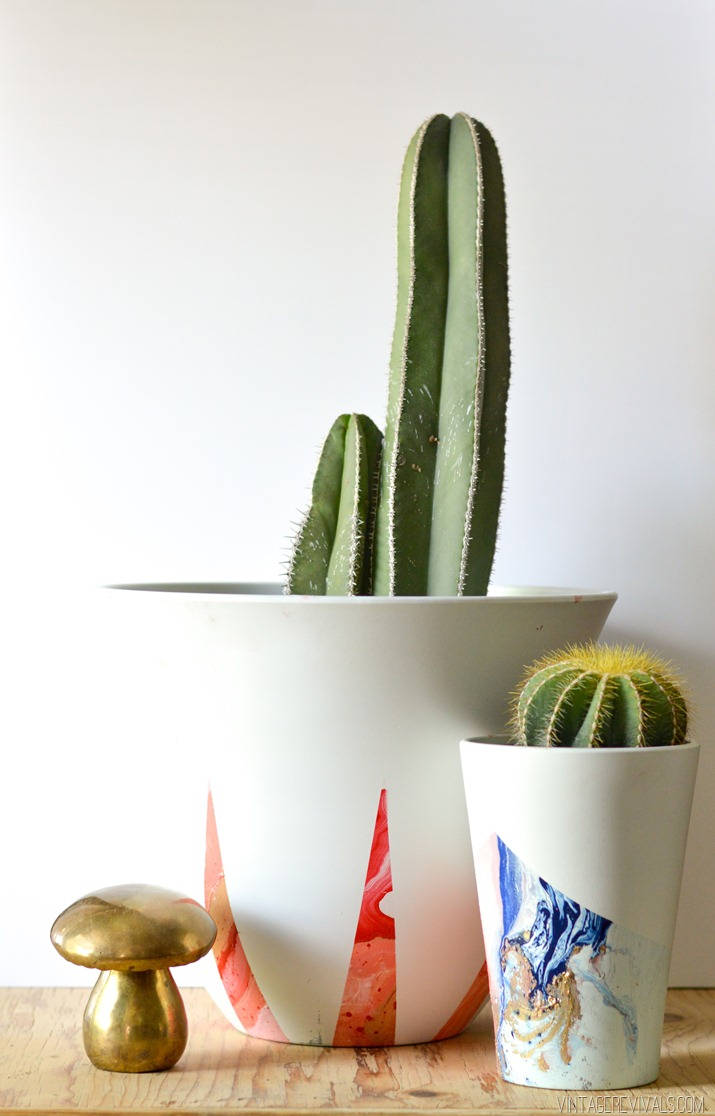 Spray Paint Marbled Planters