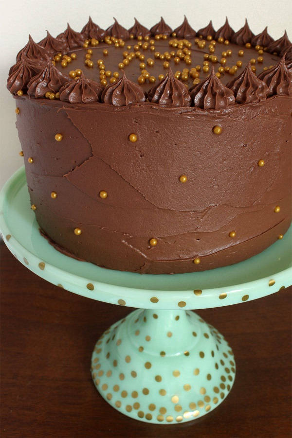 Gold Dot Cake Stand