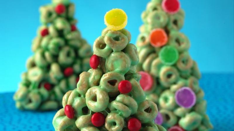 Cheerios Christmas Tree