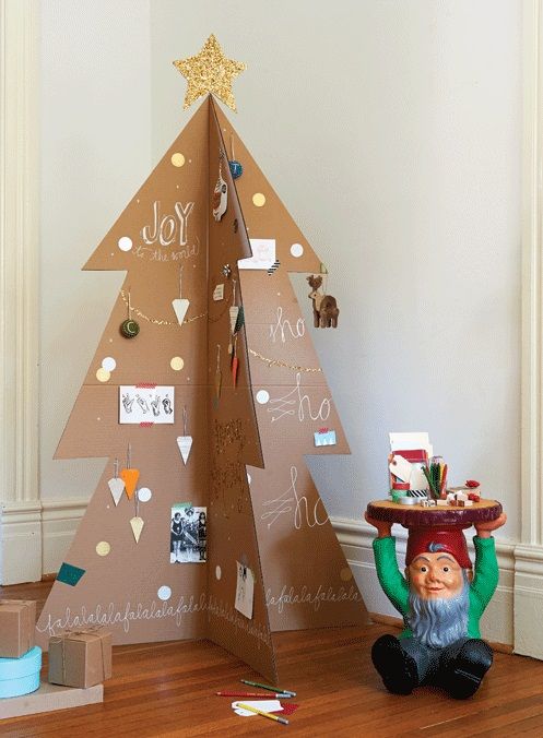 Modern Cardboard Christmas Tree