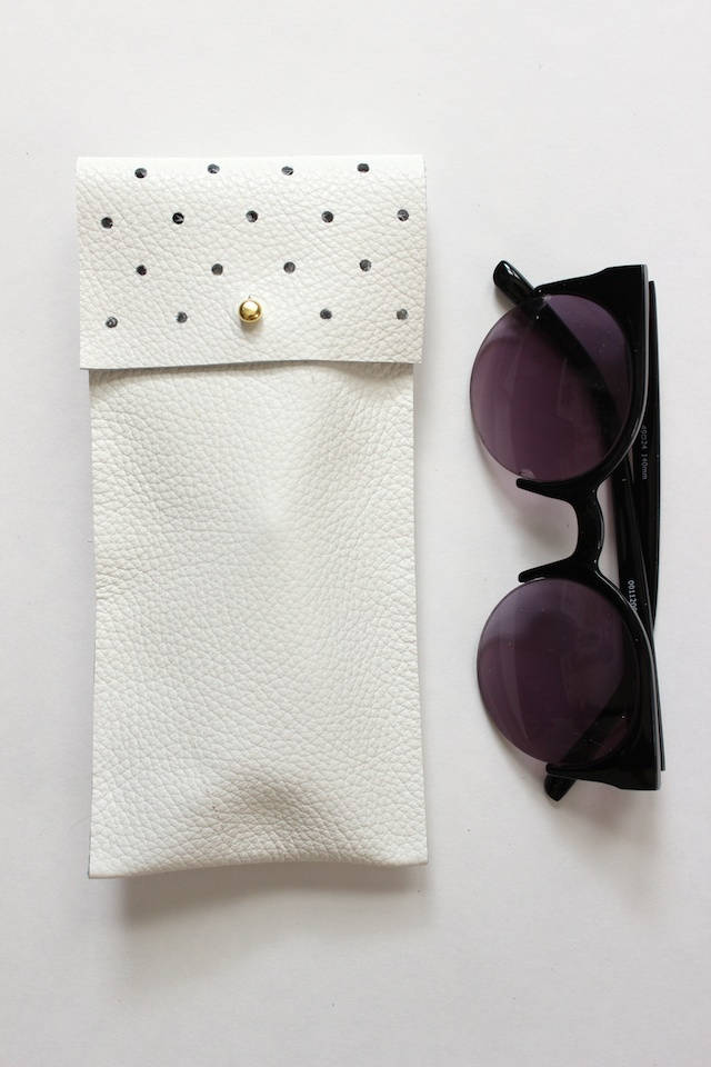 No Sew Leather Glasses Pouch