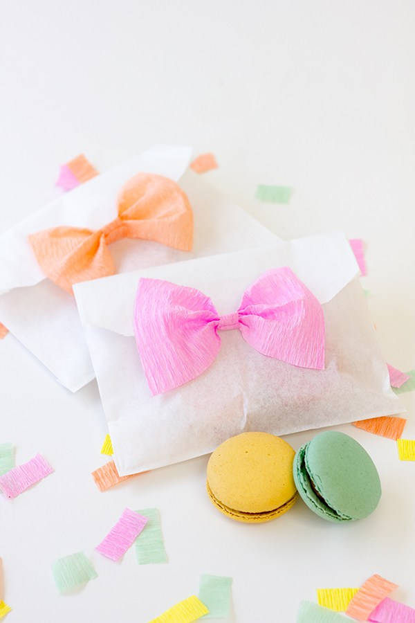 Easy Crepe Paper Bow