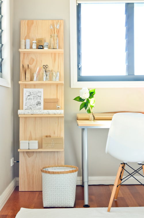 Simple Wood Shelf