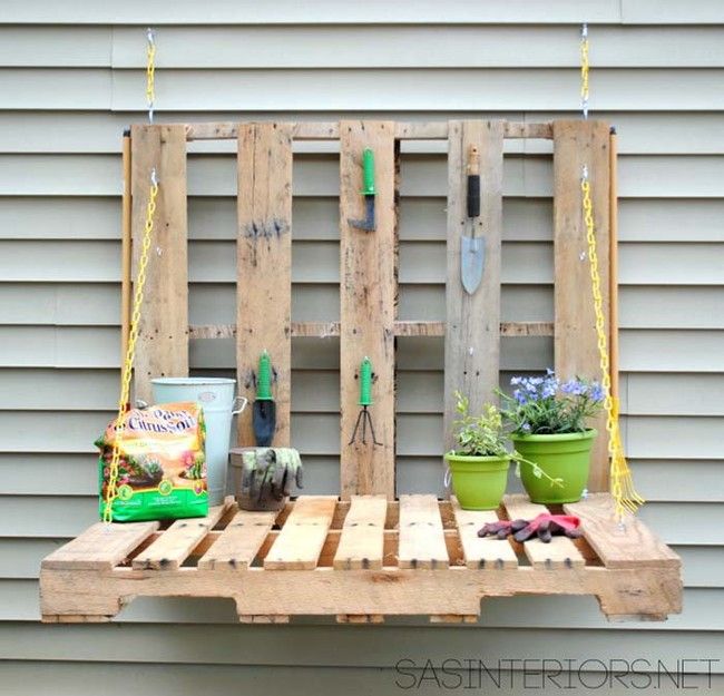 Upcycled Pallet Gardening Table