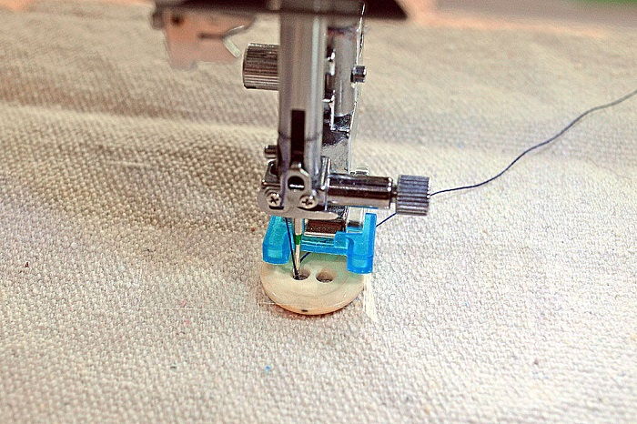 Sew Buttons with a Machine