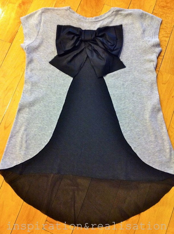 Red Valentino Bow on the Back T-Shirt