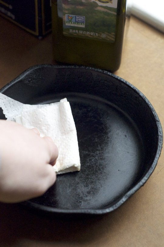 How To Clean a Cast Iron Skillet