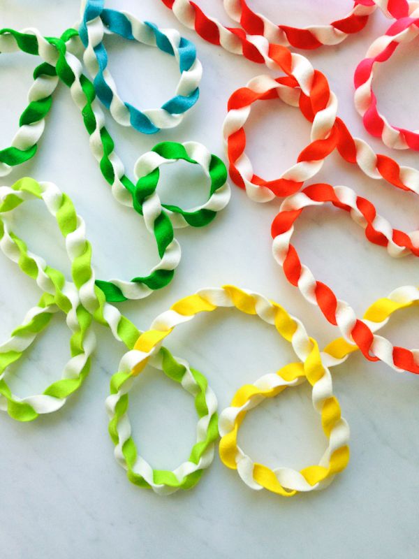 Taffy Twist Felt Garland