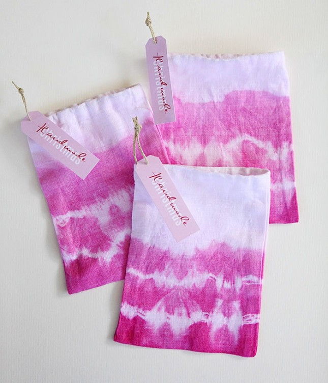 Tie -Dyed Gift Bags