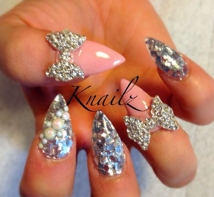 Twinkling Ice Nails