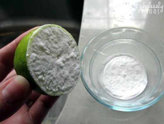 Quick and Easy Way to Clean Your Stainless Steel Sink