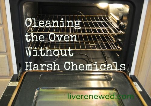 How to Clean the Oven without Harsh Chemicals